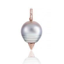 Load image into Gallery viewer, Pearl Spike Pendant