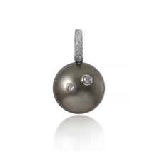 Load image into Gallery viewer, Pearl Diamond Pendant