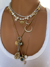 Load image into Gallery viewer, Pearl Charm Necklace