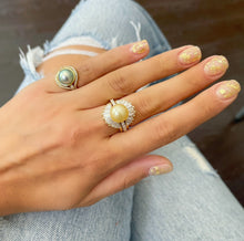 Load image into Gallery viewer, Pearl Ring
