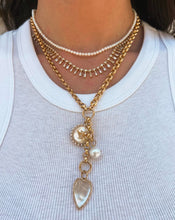 Load image into Gallery viewer, Mini Pearl Necklace