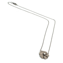 Load image into Gallery viewer, Flower Necklace