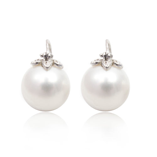 Australian Floating Pearls