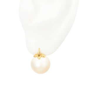 Australian Floating Pearls