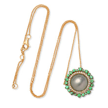 Load image into Gallery viewer, Pearl Slice Necklace