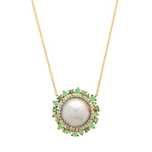 Load image into Gallery viewer, Pearl Slice Necklace