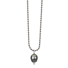 Load image into Gallery viewer, Pearl Spike Pendant