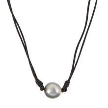 Load image into Gallery viewer, Pearl Leather Necklace