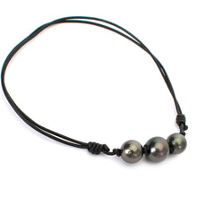 Load image into Gallery viewer, Pearl Leather Necklace