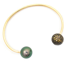 Load image into Gallery viewer, Cuff Bracelet