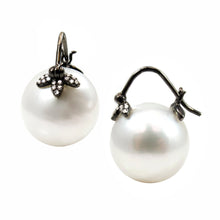 Load image into Gallery viewer, Australian Floating Pearls