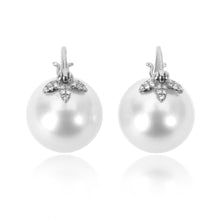 Load image into Gallery viewer, Australian Floating Pearls