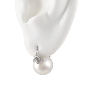 Australian Floating Pearls