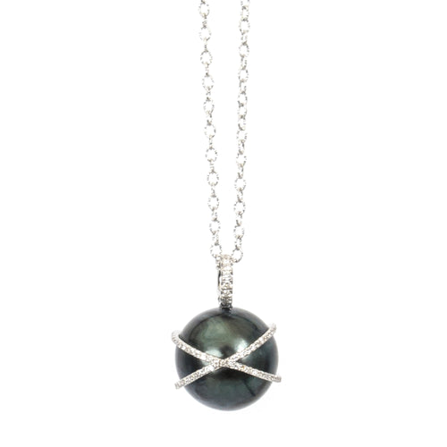 Pearl X Necklace