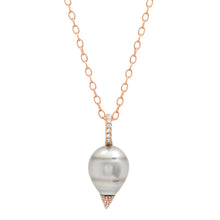 Load image into Gallery viewer, Pearl Pendant Necklace