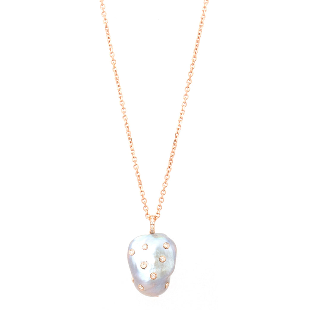 Pearl Pendant Necklace