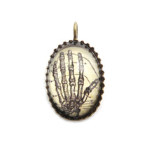Load image into Gallery viewer, Antique Charm