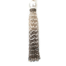Load image into Gallery viewer, Ombre Pearl Y Necklace