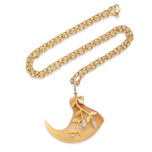 Load image into Gallery viewer, Claw Necklace