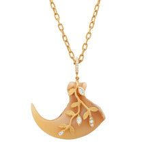 Load image into Gallery viewer, Claw Necklace