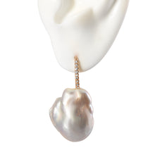 Load image into Gallery viewer, Pearl Drop Earrings