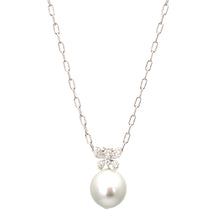 Load image into Gallery viewer, Pearl Butterfly Necklace