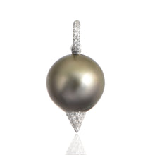 Load image into Gallery viewer, Pearl Spike Pendant