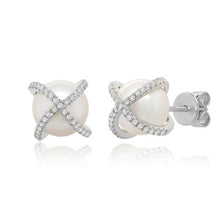 Load image into Gallery viewer, Pearl Studs