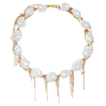 Load image into Gallery viewer, White Baroque 18&quot; Necklace
