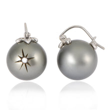 Load image into Gallery viewer, 15mm Pearl Earrings