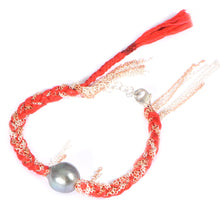 Load image into Gallery viewer, Pearl Bracelet