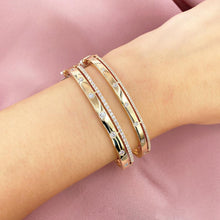 Load image into Gallery viewer, Diamond Bangle